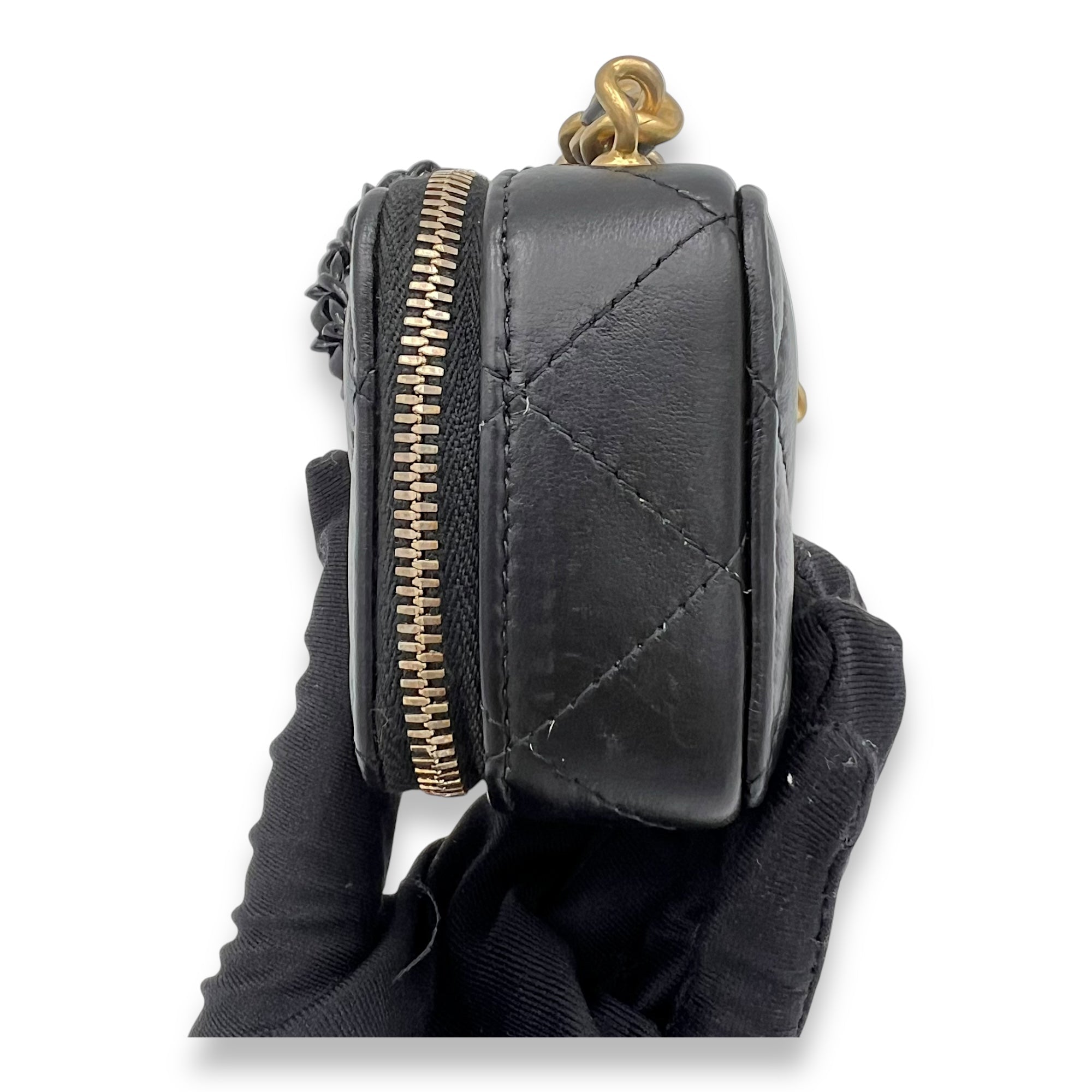CC Crossbody Bag Black in Lambskin, Gold hardware - Image 5