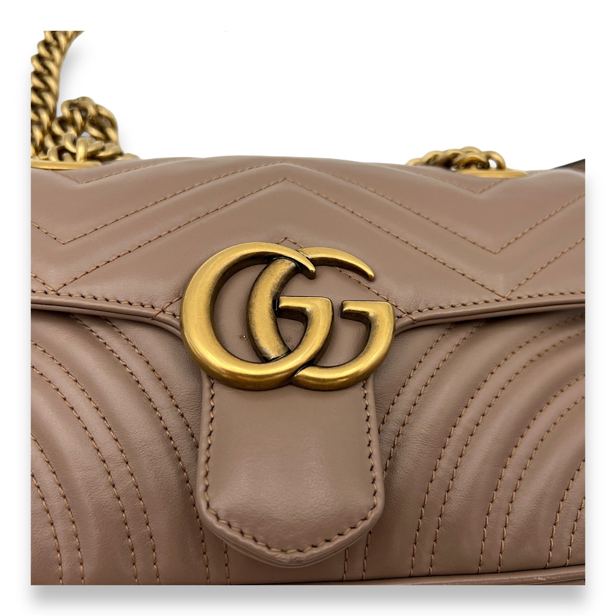 GG Marmont Mini Beige Crossbody Bag in Calfskin, Gold hardware - Image 7