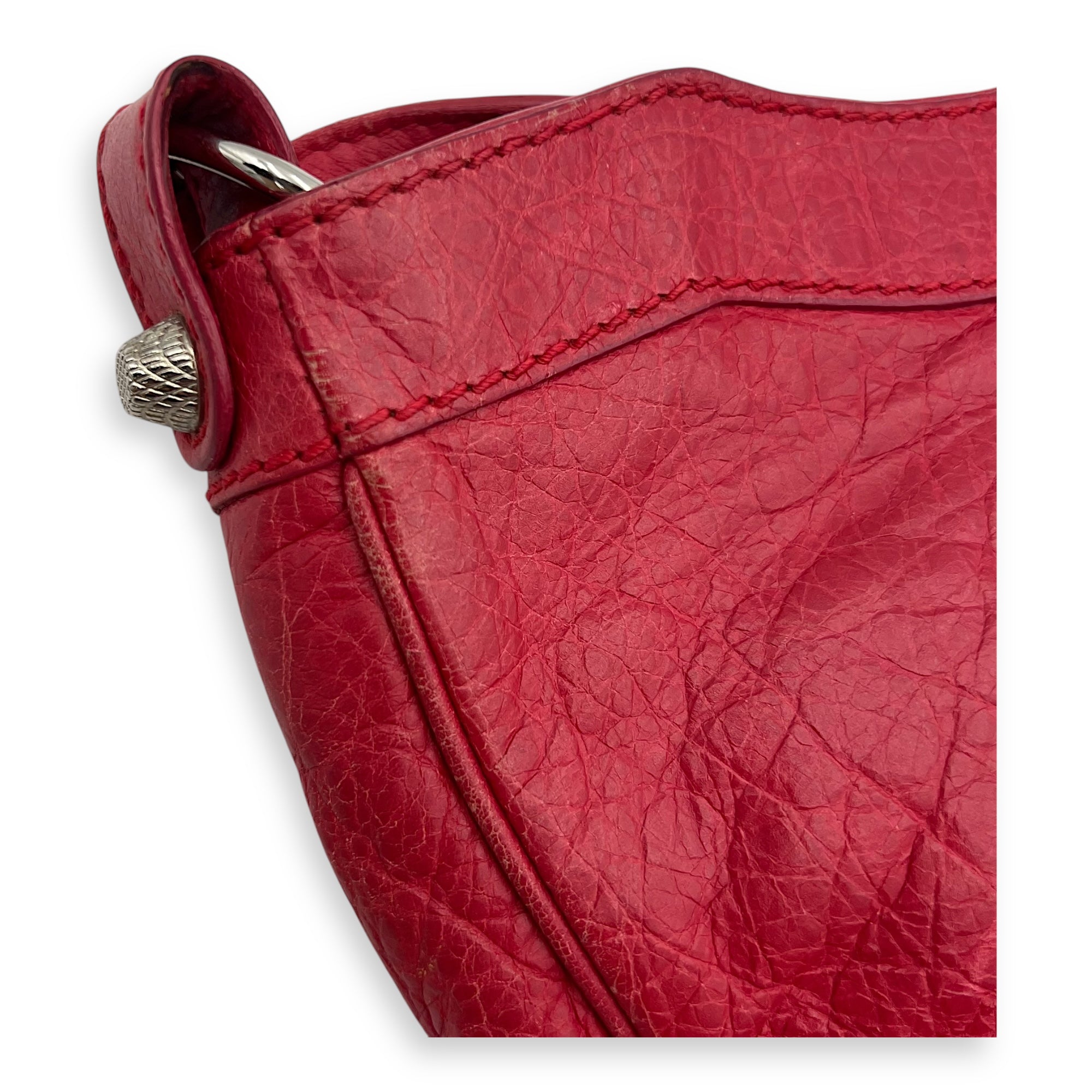 Hip Red Shoulder Bag in Distressed Leather, Silver hardware - Image 12