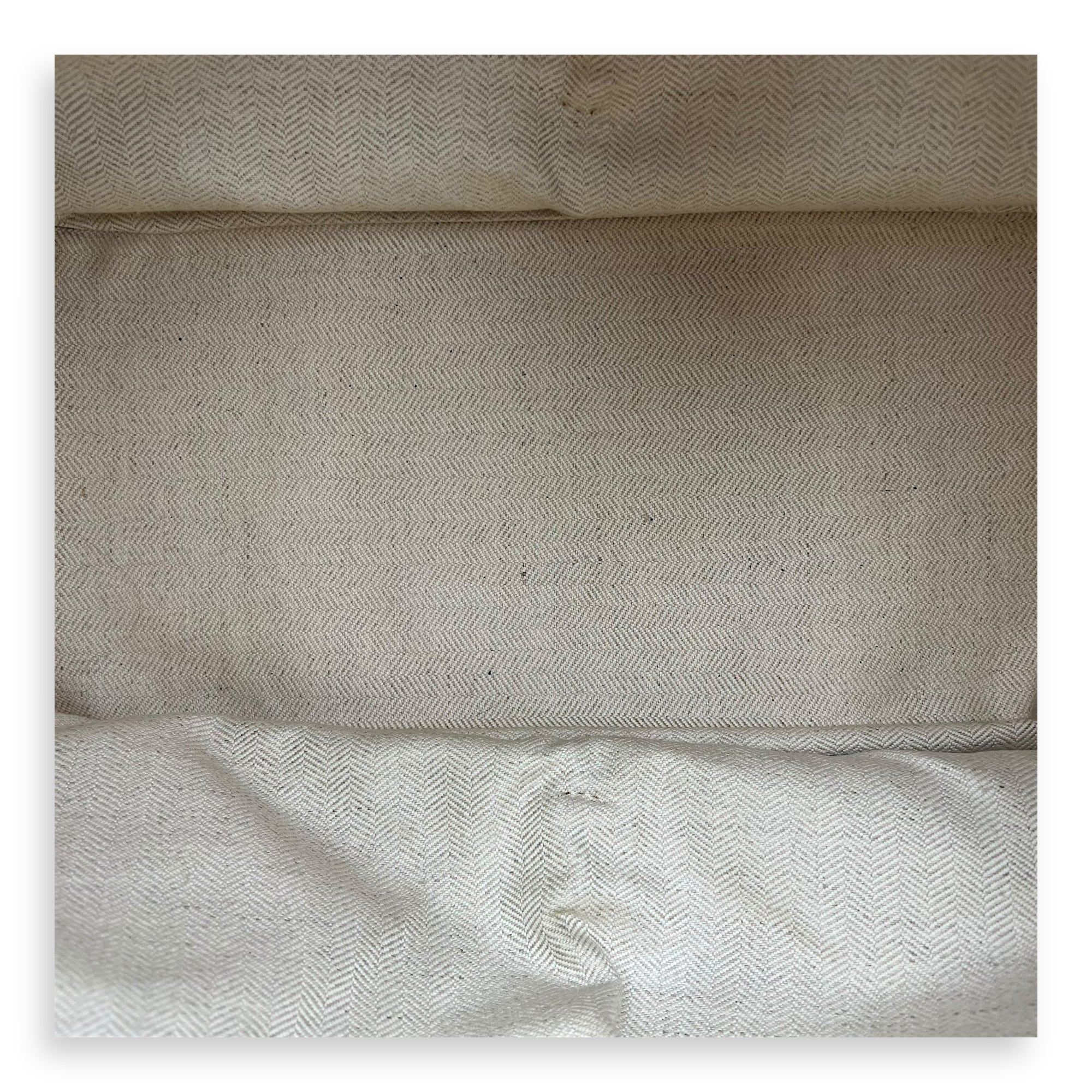 Hammock Medium Brown Shoulder Bag in Calfskin, Gold hardware - Image 8