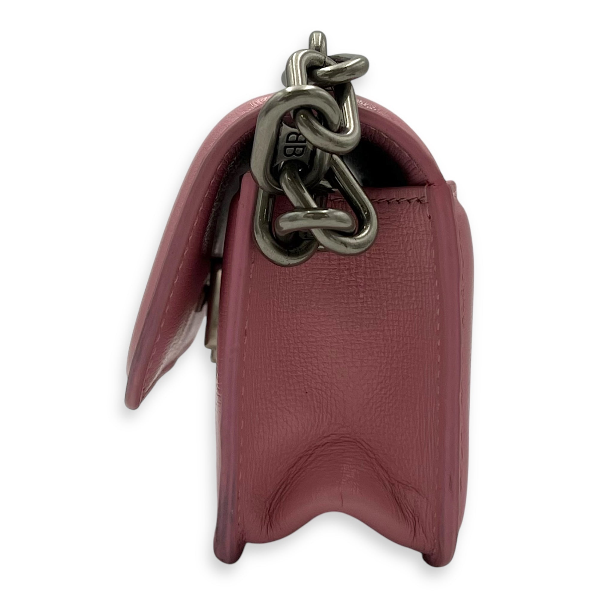 Gossip Pink Wallet On Chain in Calfskin, Silver hardware - Image 4
