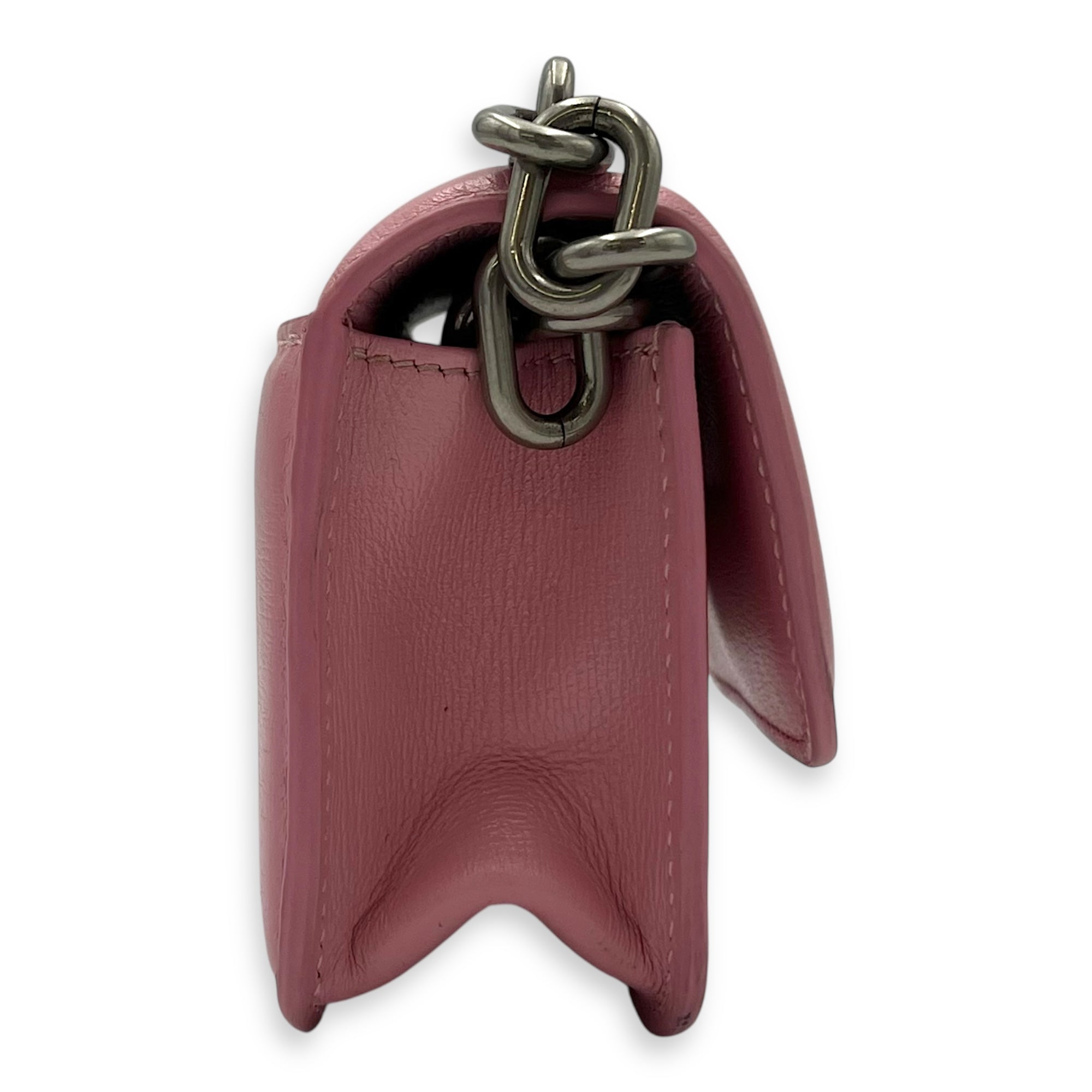 Gossip Pink Wallet On Chain in Calfskin, Silver hardware - Image 5