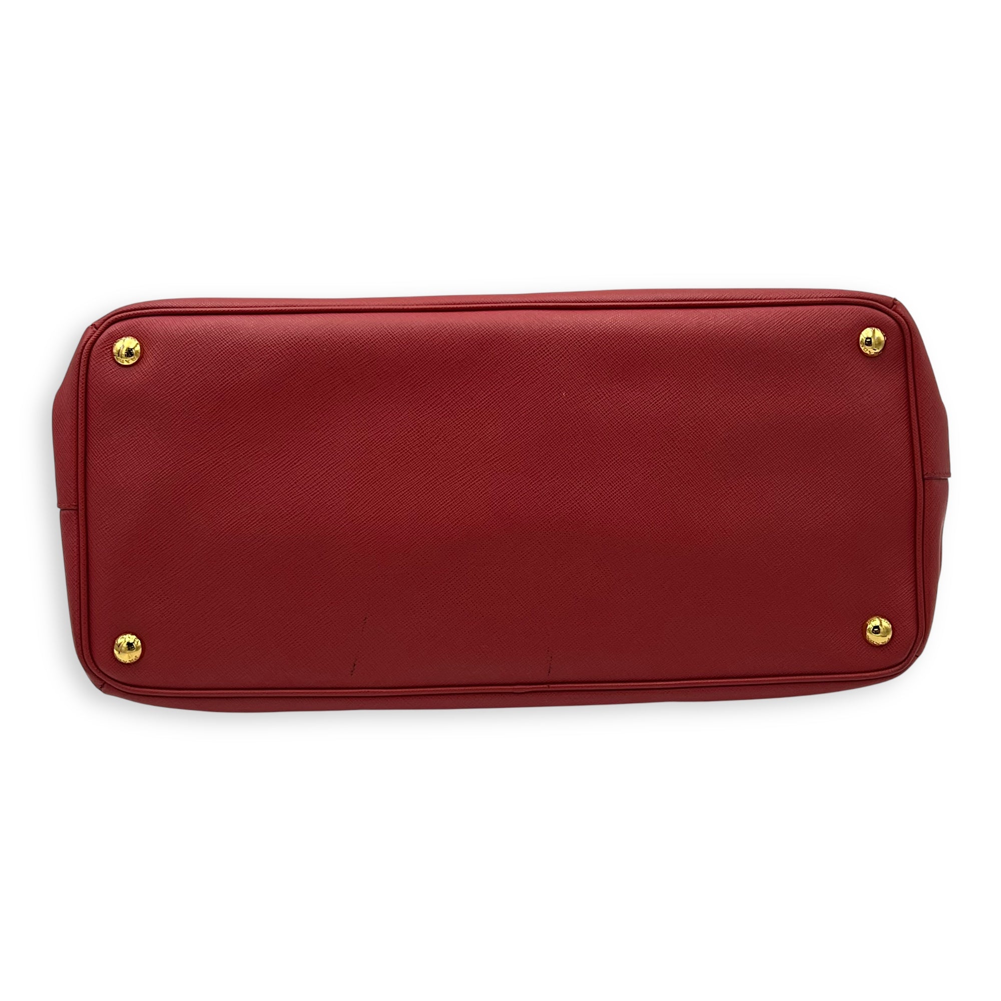 Galleria Top Handle Bag Red in Saffiano Leather, Gold hardware - Image 6