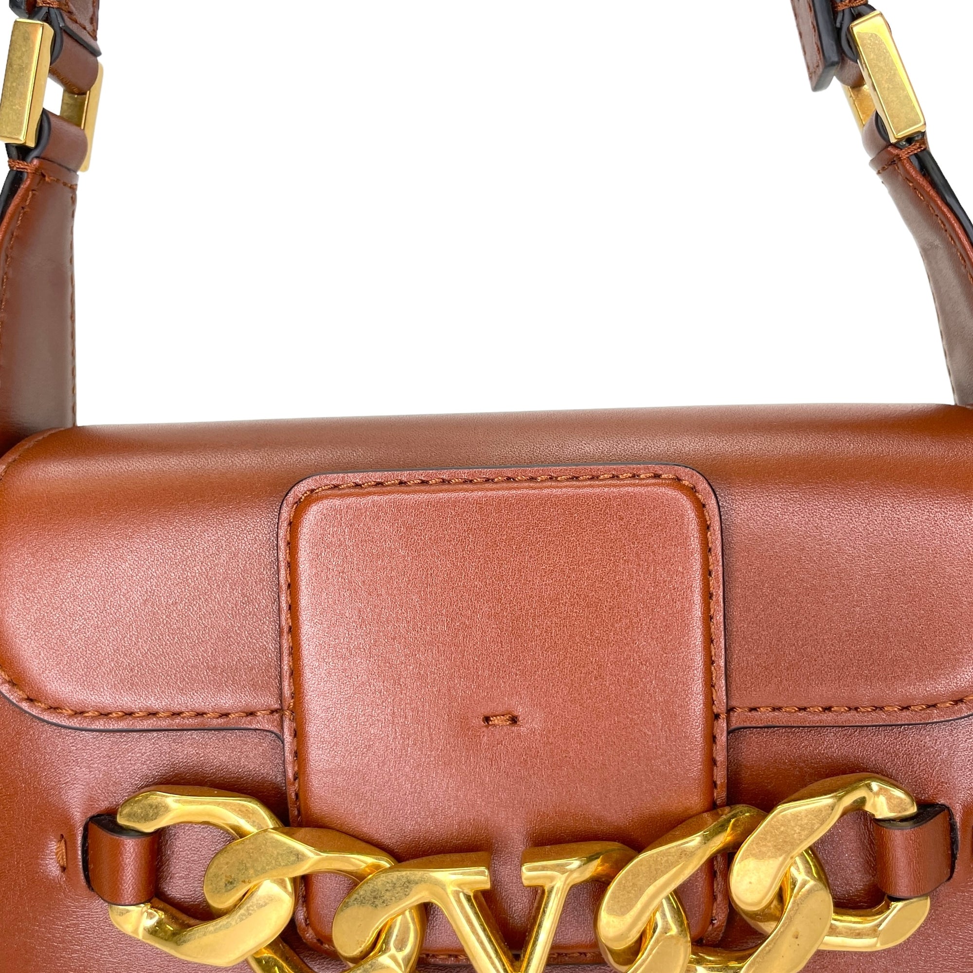 VLogo Chain Small Brown Shoulder Bag in Calfskin, Gold hardware - Image 8