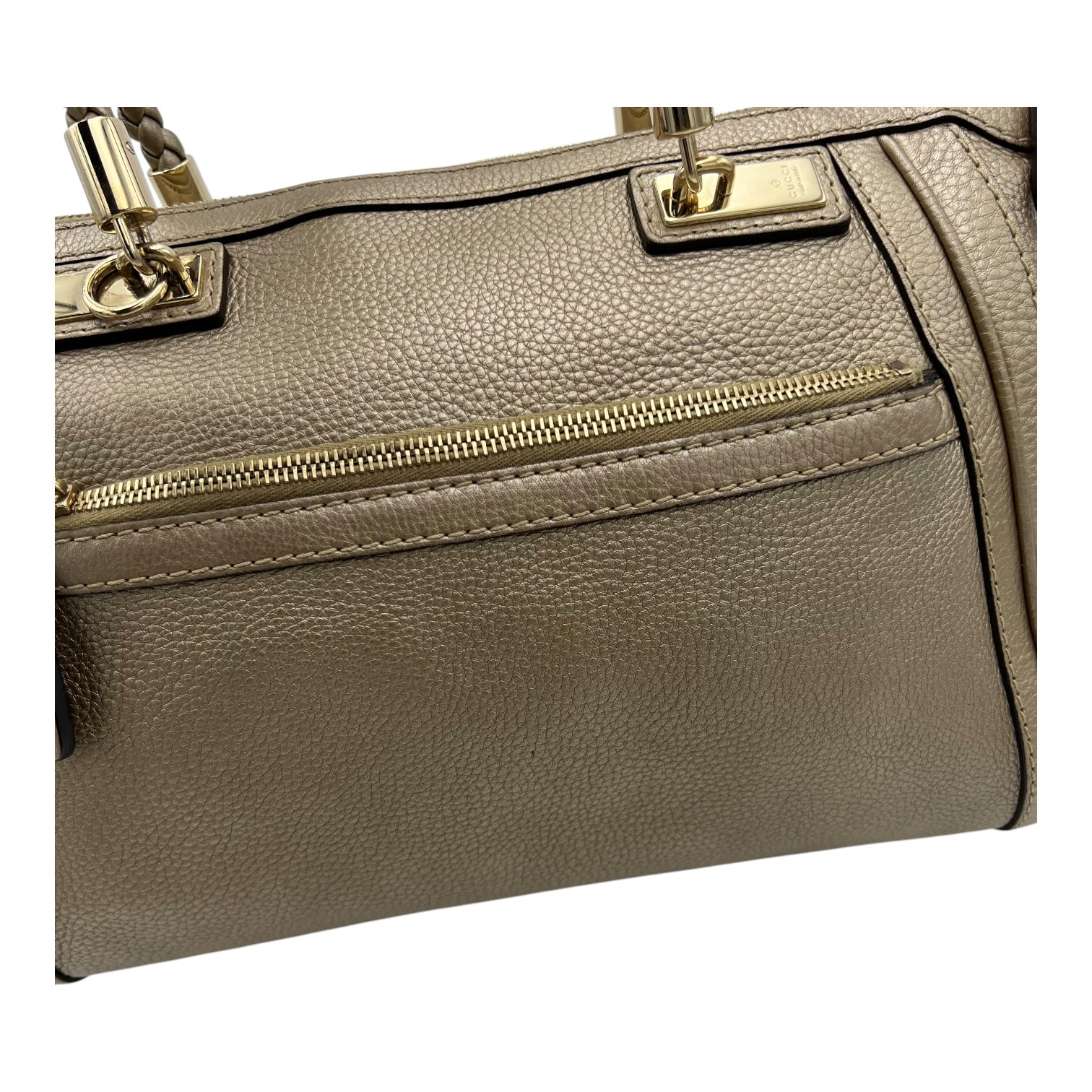 Twist Shoulder Bag Gold in Calfskin, Gold hardware - Image 10