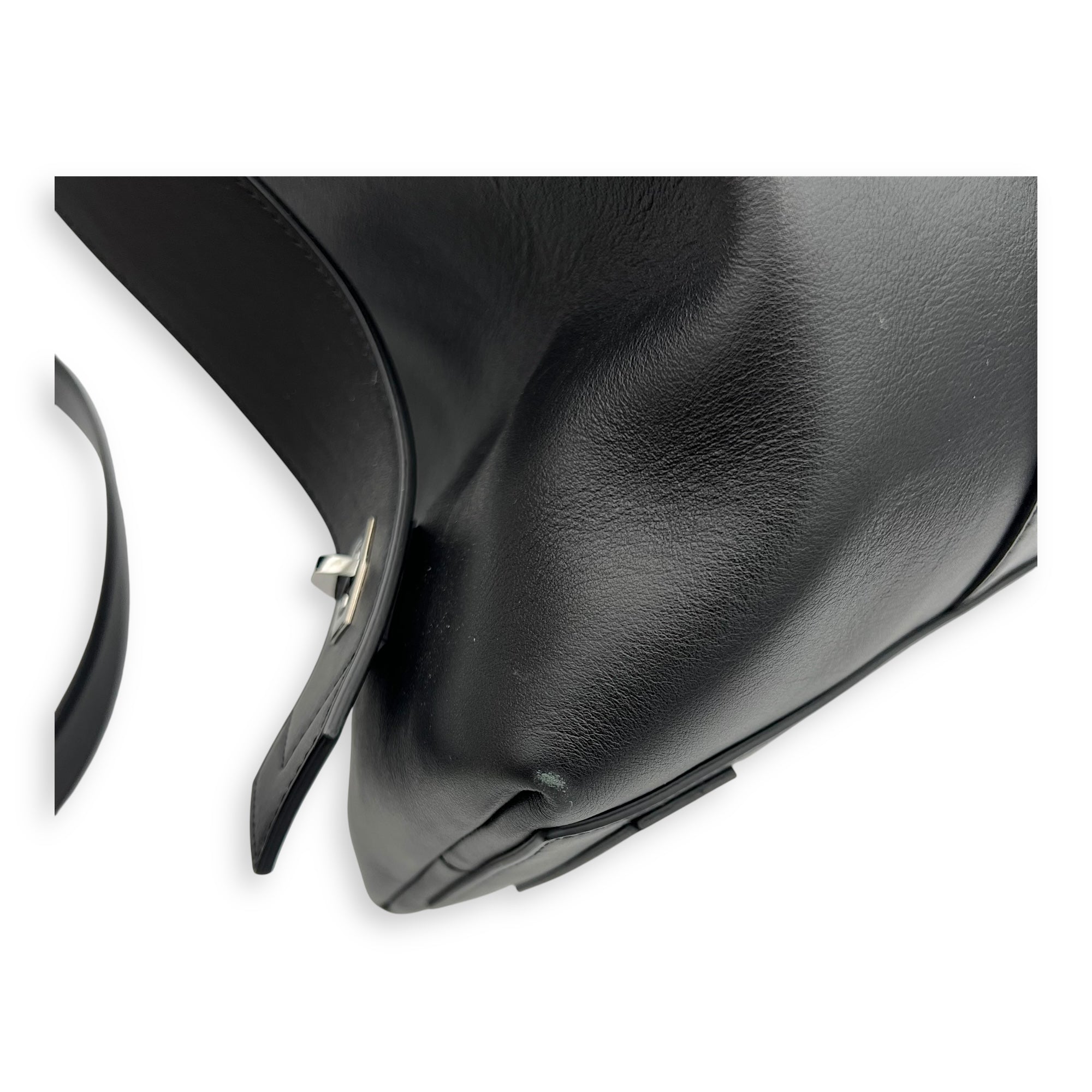 Antigona Maxi Black Duffle Bag in Calfskin, Silver hardware - Image 12