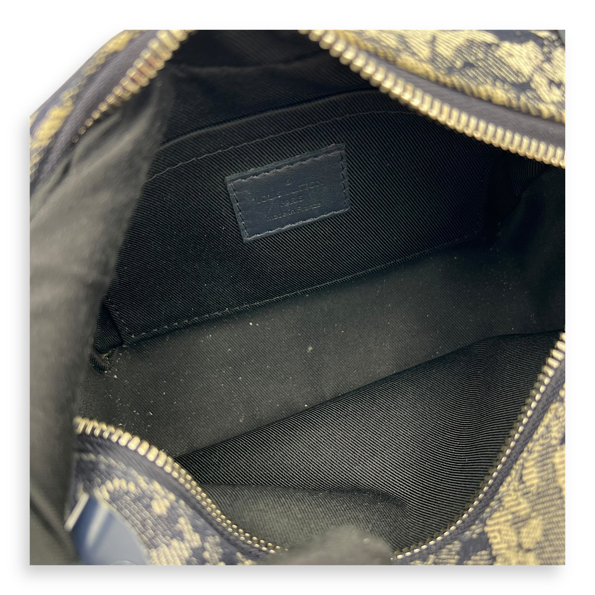 Soft Trunk Shoulder Bag Blue in Denim, Silver hardware - Image 7