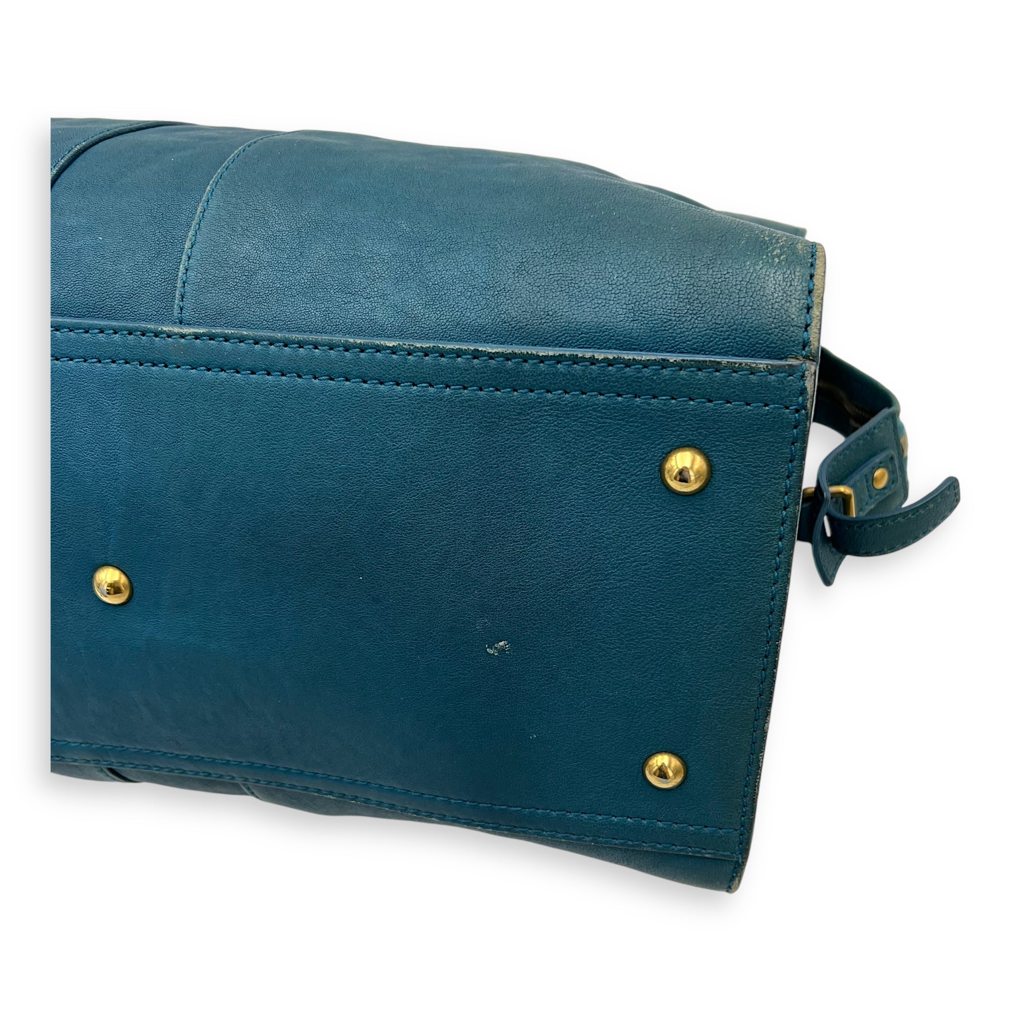 Cabas Chyc Sac Ligne Y Top handle bag in Calfskin, Gold Hardware - Image 14