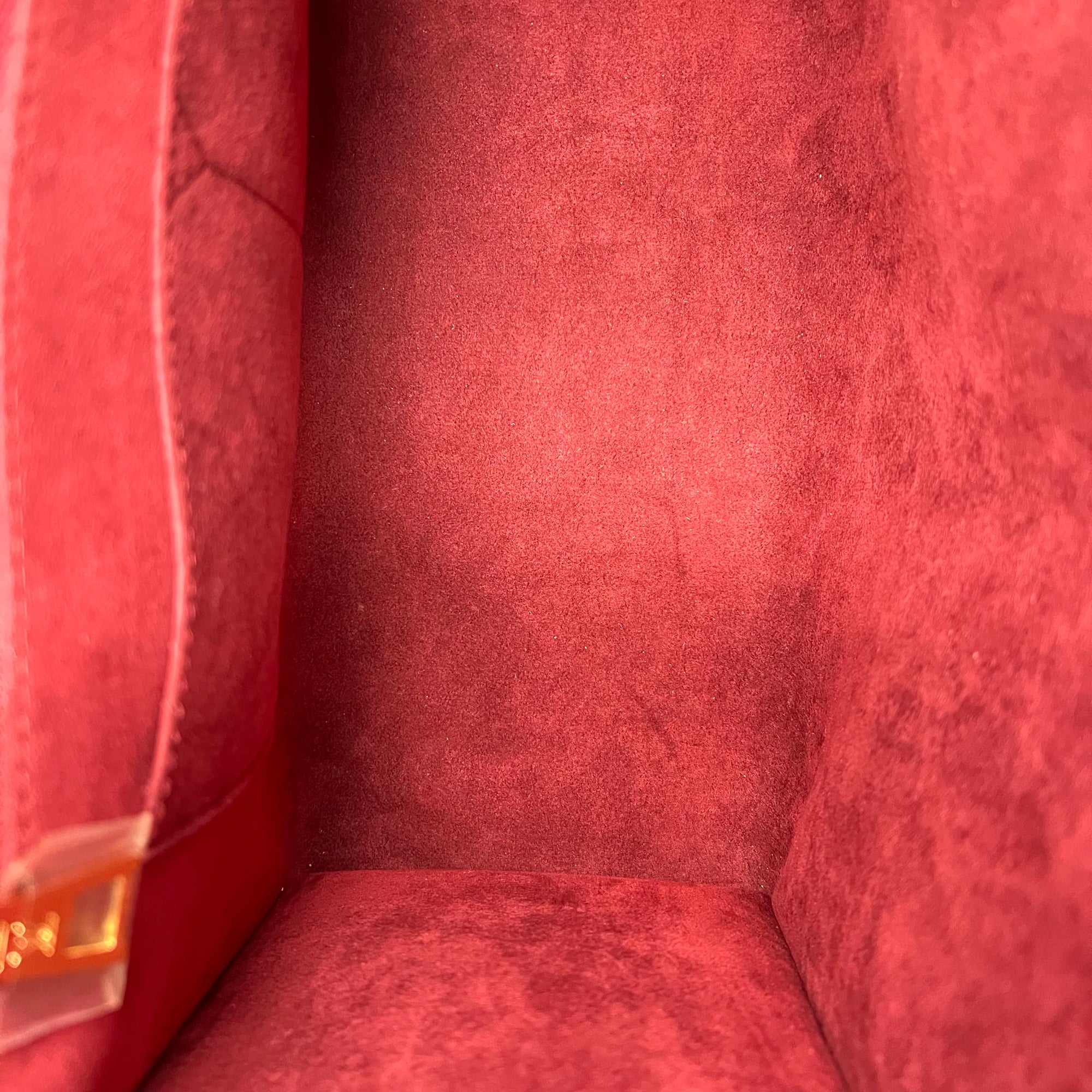 OnTheGo MM Blue Top Handle Bag in Empreinte Leather, Gold hardware - Image 10