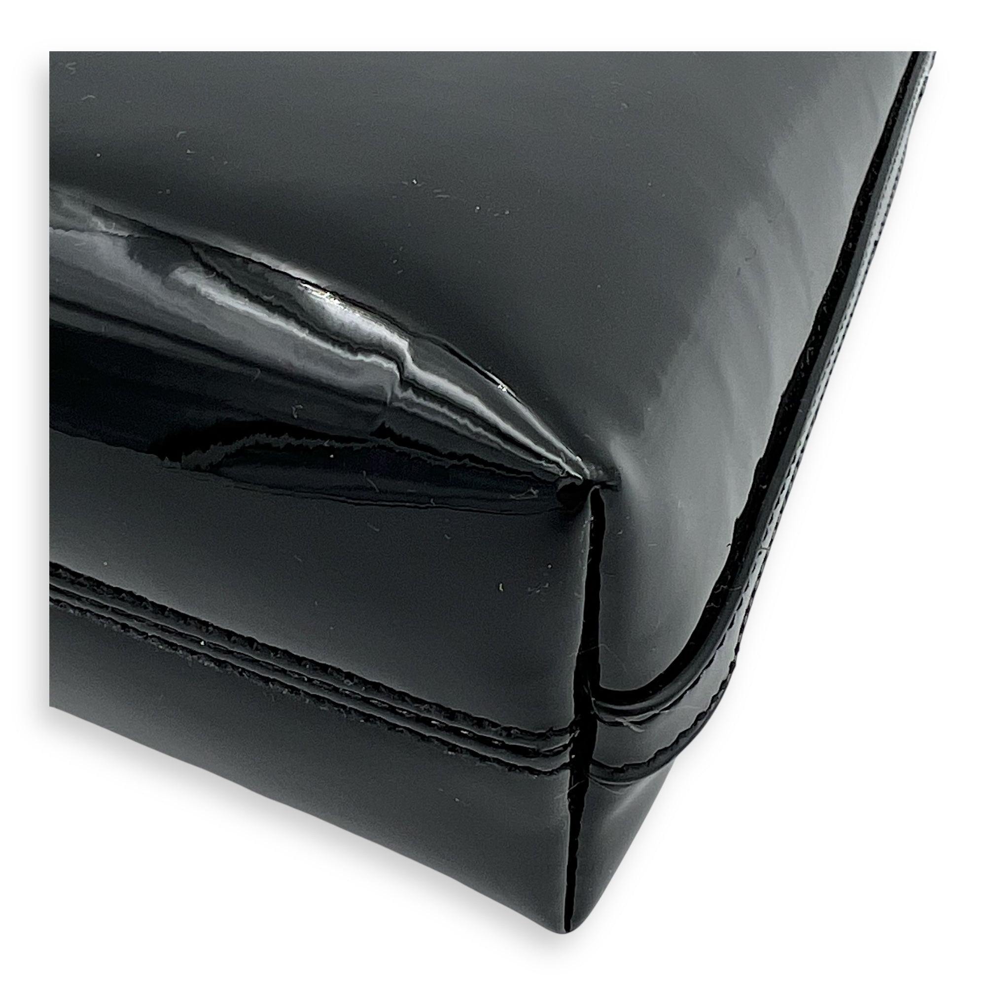 Logo Bucket Bag Black in Patent Leather, Gold hardware - Image 8