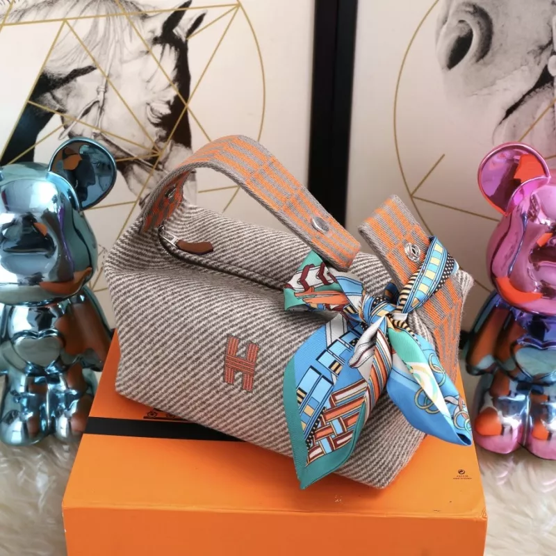 Hermes AAA Quality Handbags For Women Cozy 3284 - Image 5