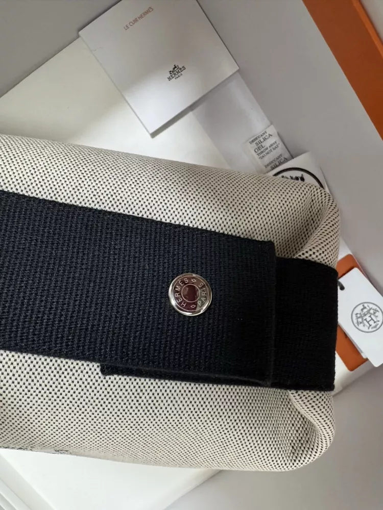 Hermes AAA Quality Handbags In Black For Women Timeless 720 - Image 4