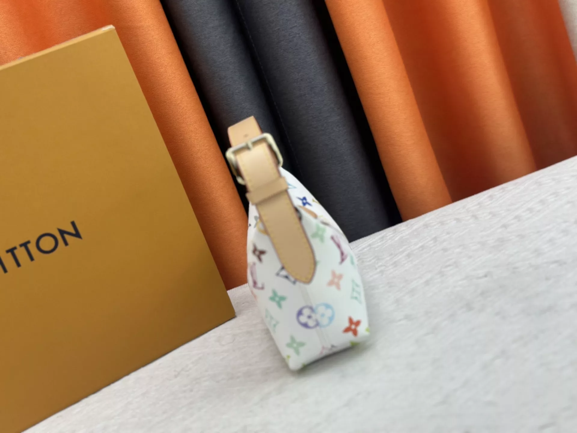 Trendsetting 3154 Louis Vuitton AAA Quality Shoulder Bags For Women