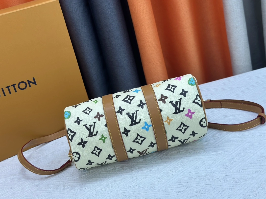 WellDesigned 5180 Louis Vuitton AAA Quality Handbags For Women - Image 5