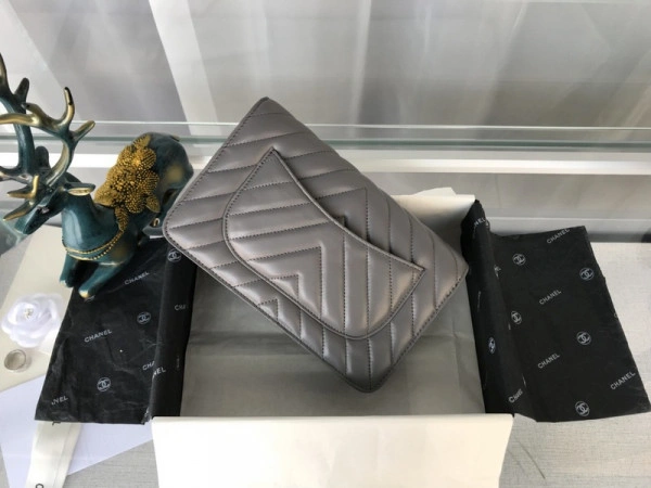 ModernLook CHANEL Flap Bag Lambskin With Gold Silver Hardware 847 - Image 15