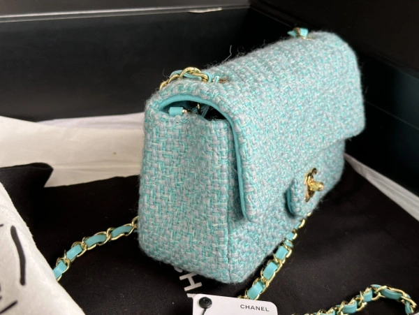 CHANEL FLAP BAG AllSeason 387 - Image 4