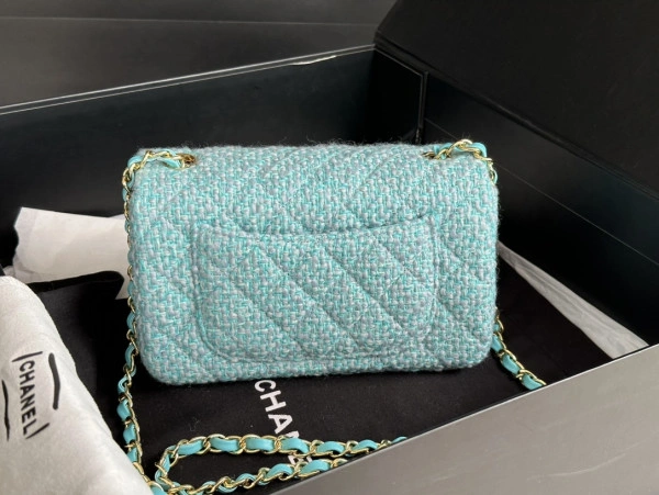 CHANEL FLAP BAG AllSeason 387 - Image 6